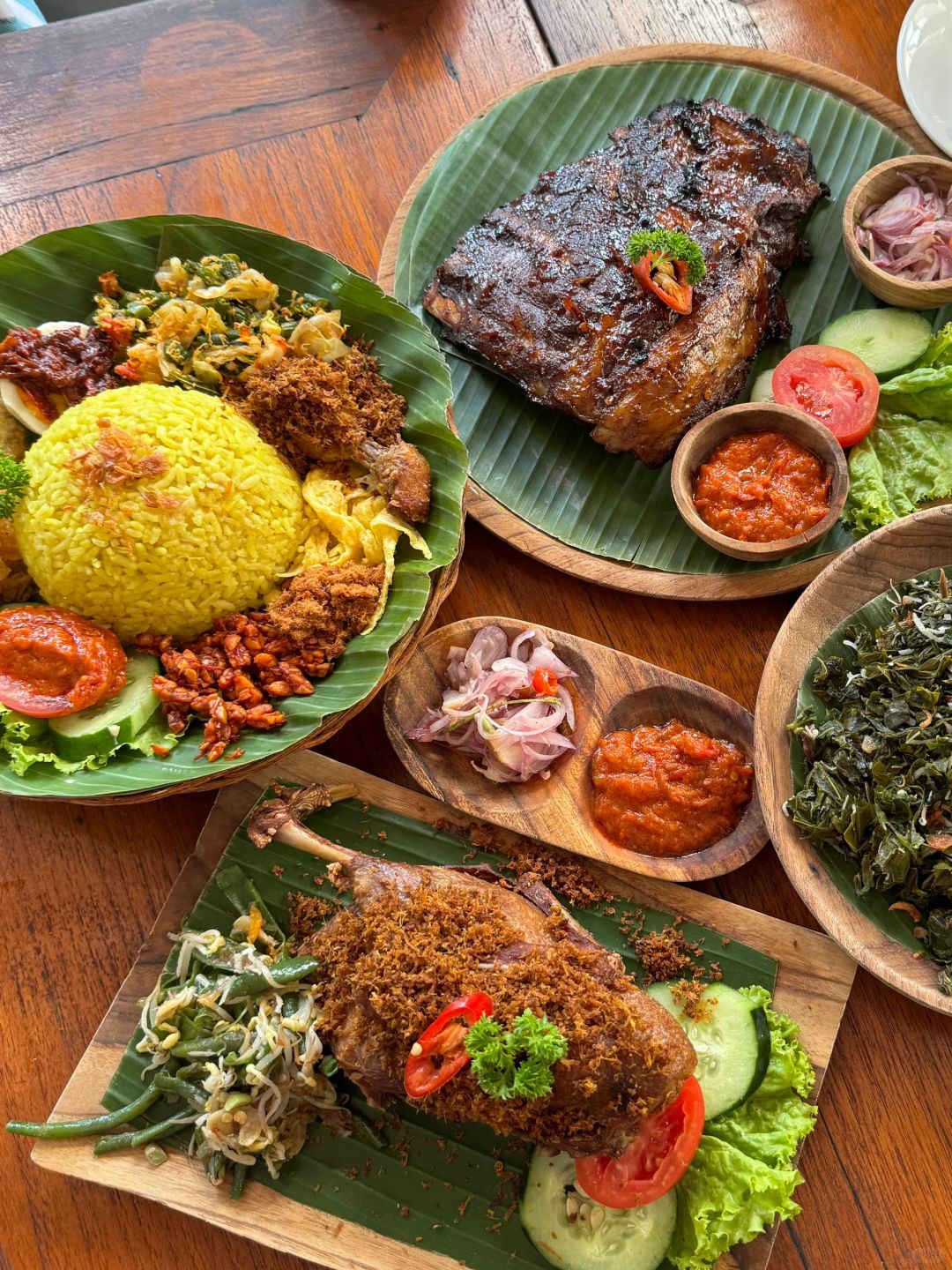 Bali-Warung Pulau Kelapa Restaurant in Ubud, Combination of Balinese and Indonesian specialties