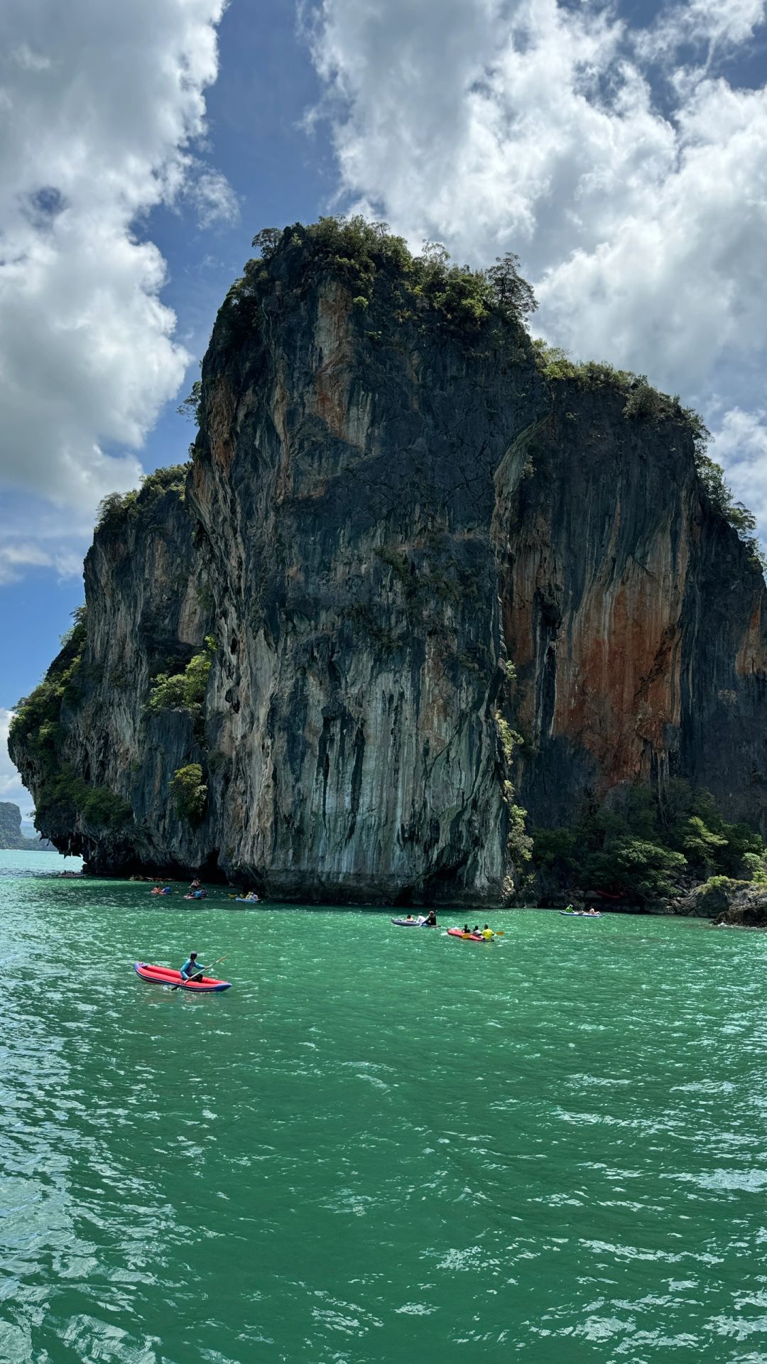 Phuket-Phuket island hopping tour, Recharge under the sun on Phi Phi Island and Racha Island!