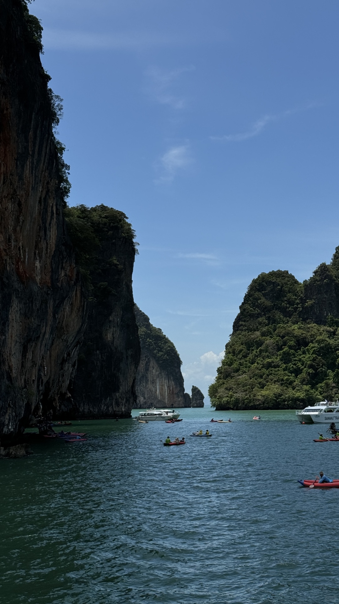 Phuket-Phuket island hopping tour, Recharge under the sun on Phi Phi Island and Racha Island!