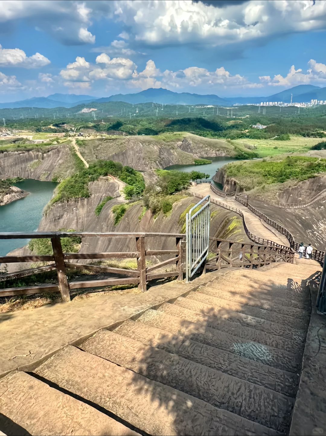 Changsha-Chenzhou, Hunan, this unique and niche city has a mysterious Danxia landscape!