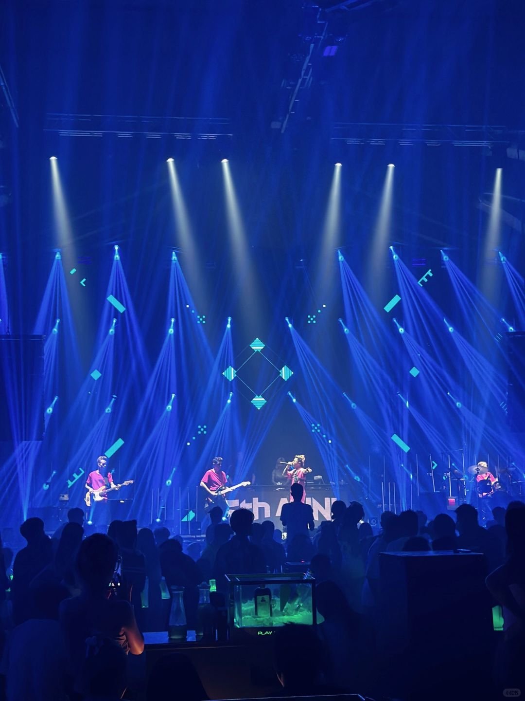 Chengdu/Chongqing-Chengdu | It is indeed a star-style nightclub, it is really amazing！