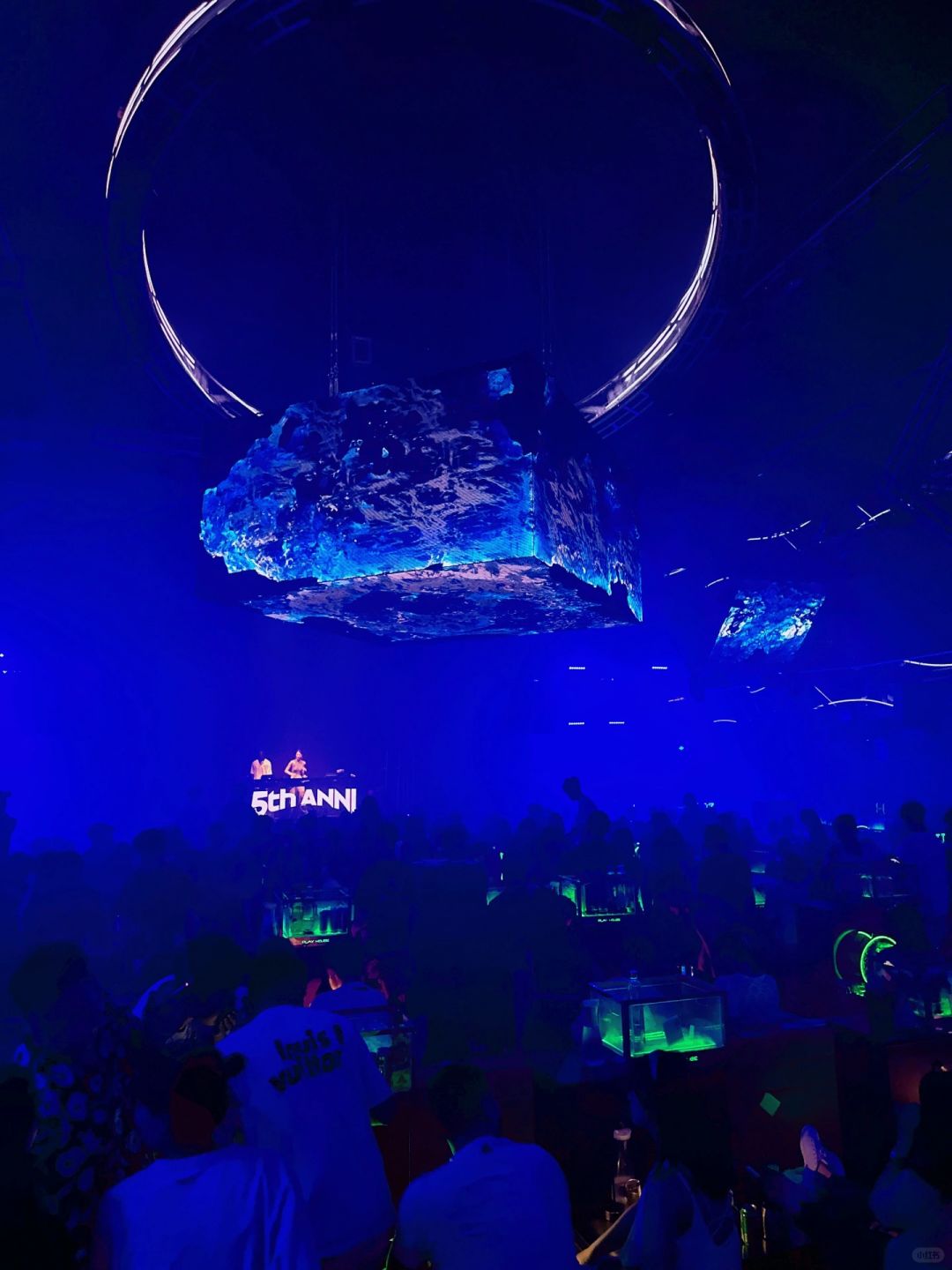 Chengdu/Chongqing-Chengdu | It is indeed a star-style nightclub, it is really amazing！