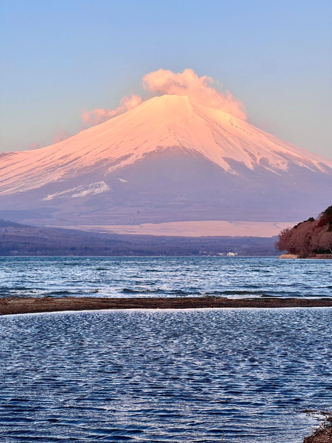 Tokyo-Mount Fuji from different perspectives, Japan's highest peak and one of the largest active volcanoes