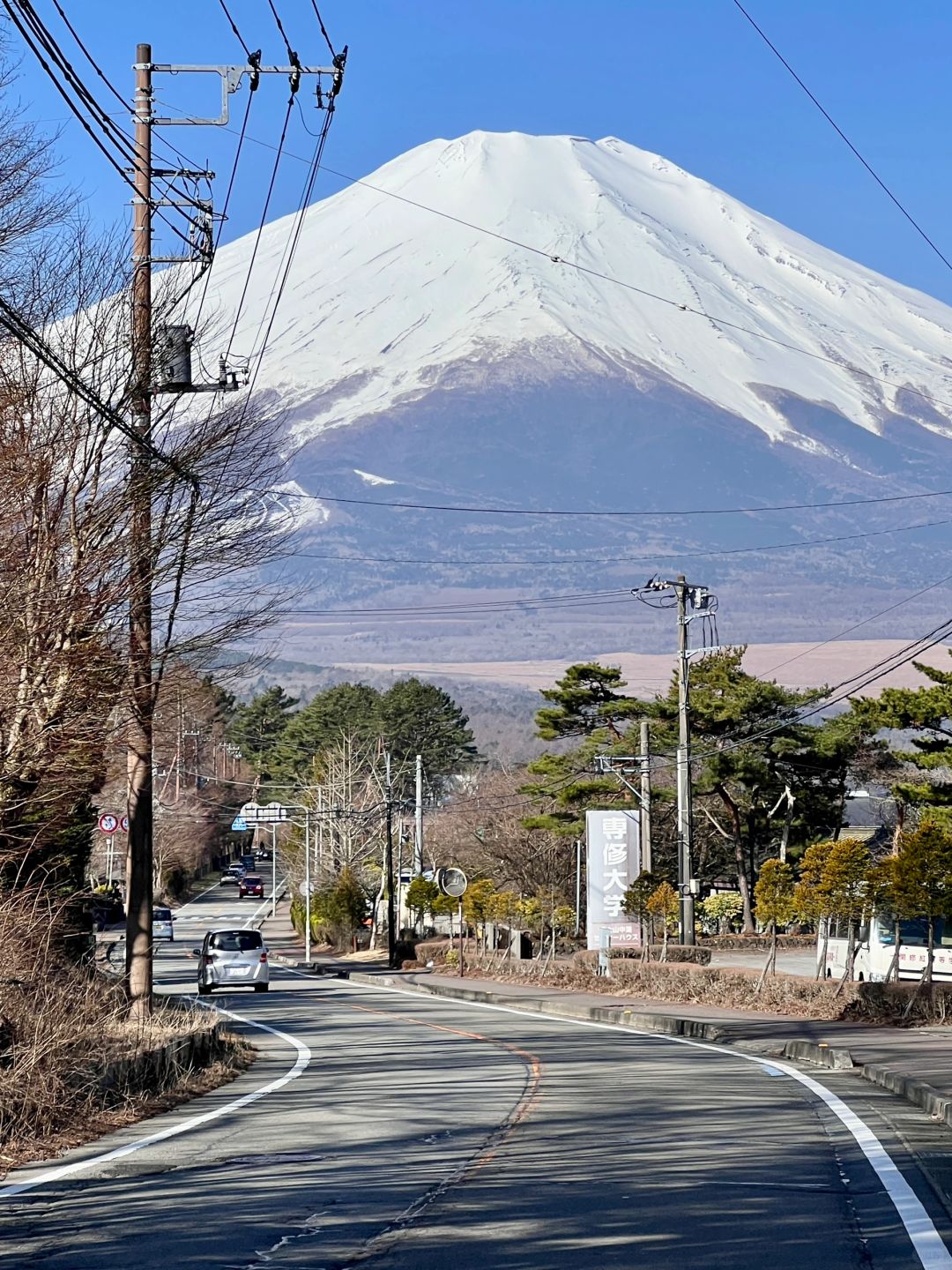 Tokyo-Mount Fuji from different perspectives, Japan's highest peak and one of the largest active volcanoes