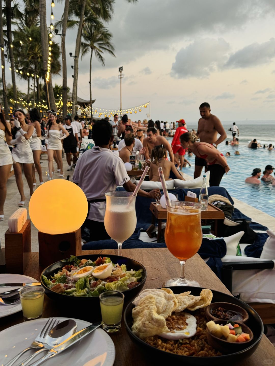 Bali-The Finnish beach club in Bali has shown their enthusiasm from people of all ages!