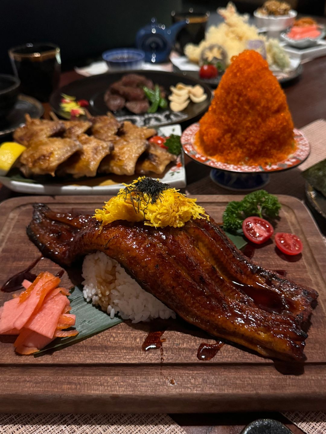 Macao-Enjoy lobster sashimi, sea urchin and beef rolls at Tsukino Japanese Restaurant in Taipa