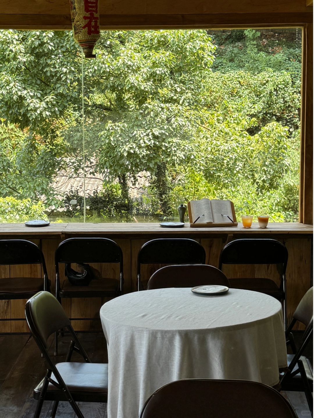 Changsha-In Changsha Shangshan food cafe, it is very suitable to sit here and read in a daze!