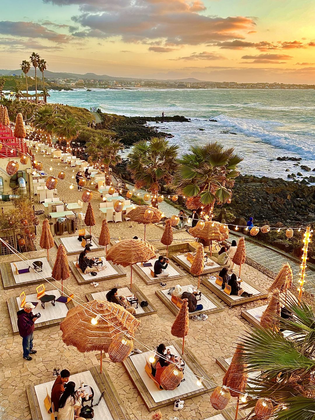 Busan/Jeju-Jeju Island's 해지개 Cafe, enjoy the most beautiful sunset under the parasols on the beach