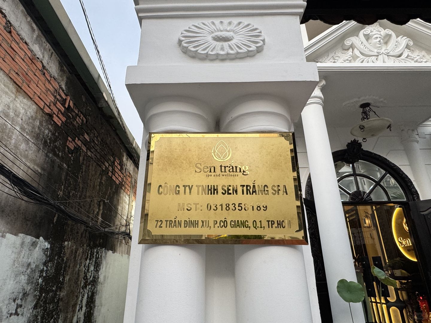 Ho Chi Minh-Sen Trắng Spa & Wellness, the most authentic Vietnamese hair washing and massage shop