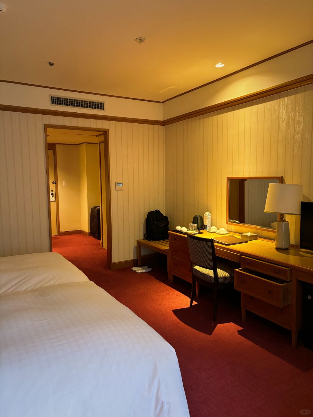 Osaka-Nara Hotel with its Momoyama Palace style and restaurant Hanagiku inside called the "Guesthouse of Kansai"