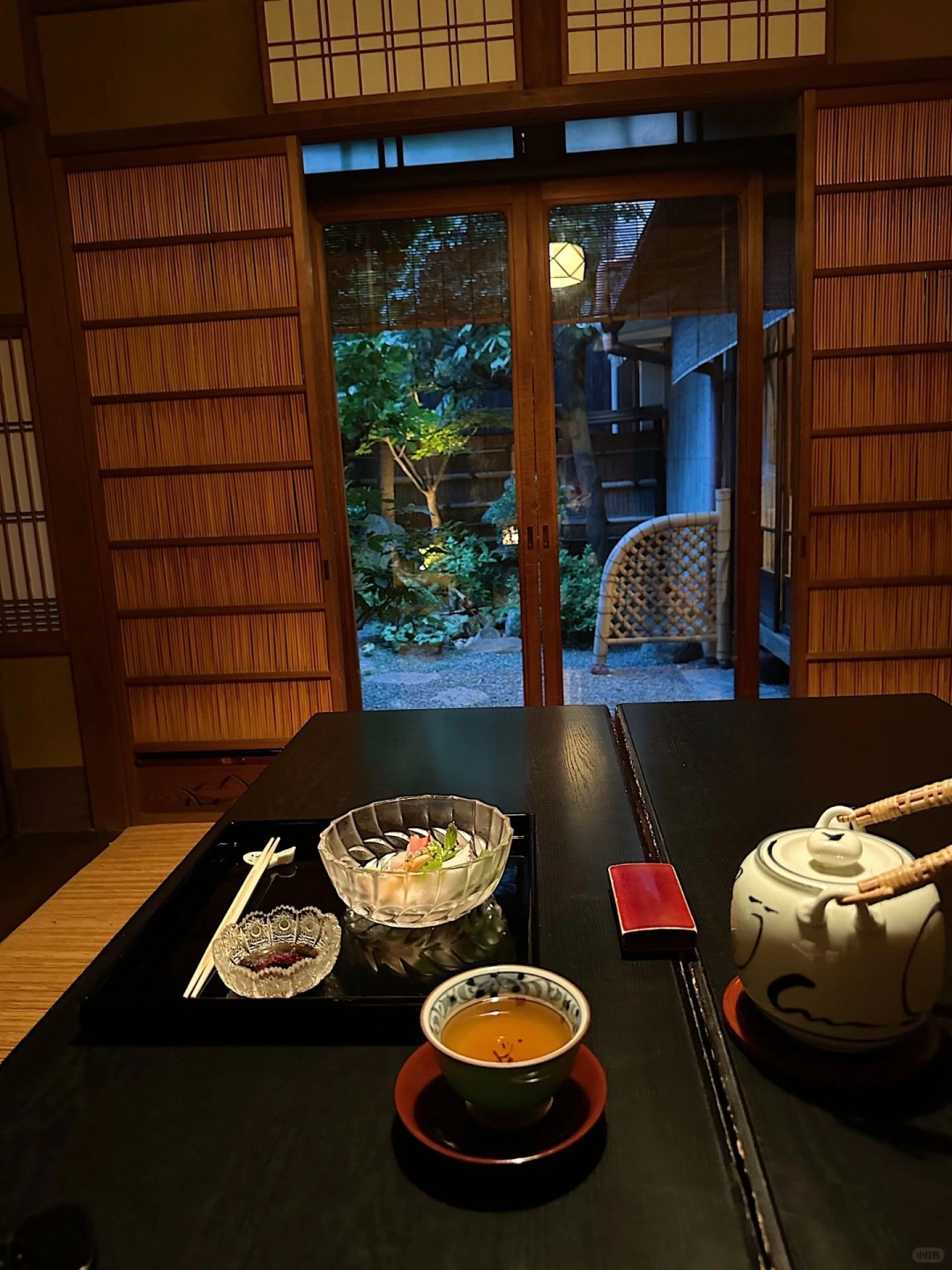 Osaka-Kyoto Hotel and the famous eight thousand generations of tofu dishes