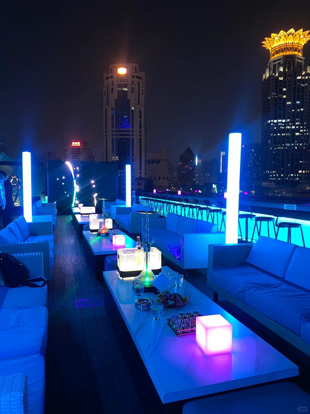 Shanghai/Hangzhou-At the Fushai Bar in Shanghai, this is truly the best night view of the Bund!