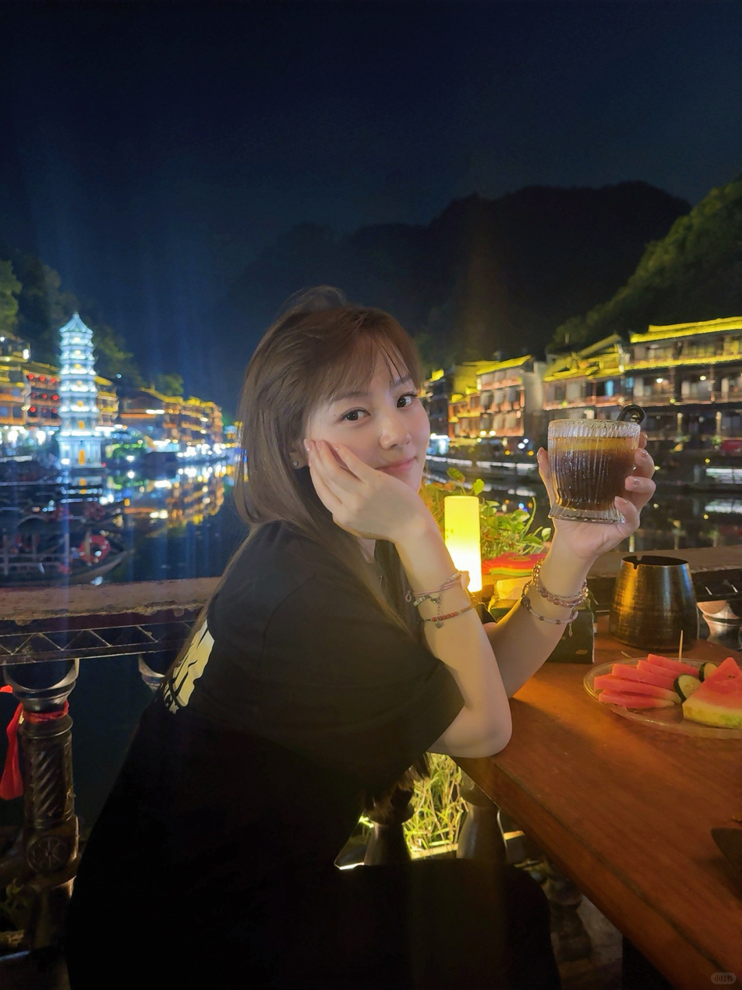 Changsha-This Hunan B & B bar offers a panoramic view of Fenghuang Ancient City！