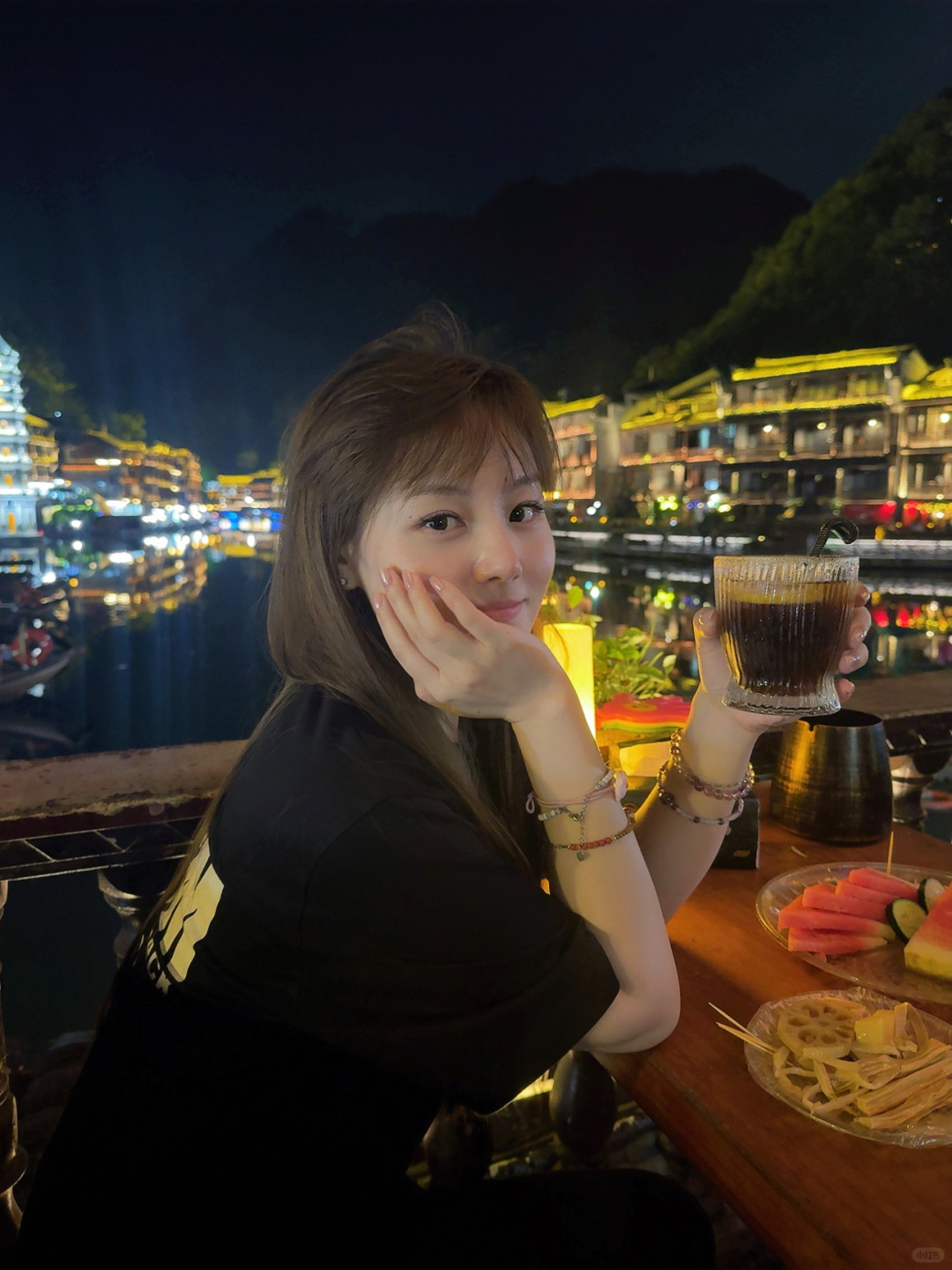 Changsha-This Hunan B & B bar offers a panoramic view of Fenghuang Ancient City！