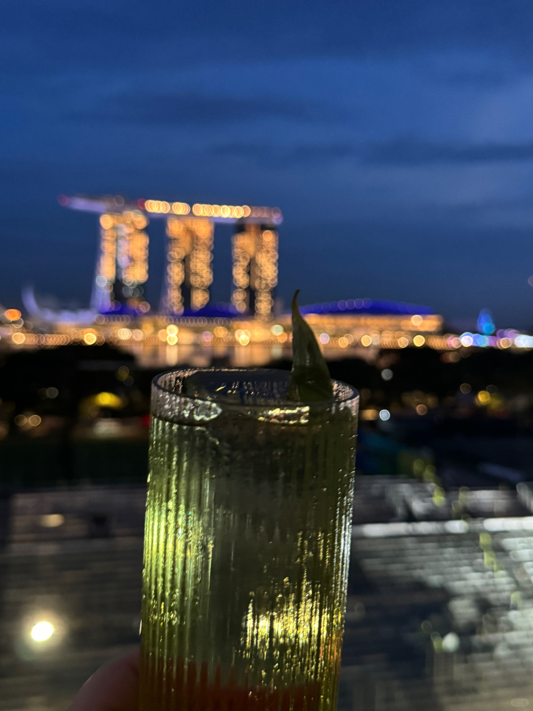 Singapore-Singapore's rooftop Smoke And Mirrors Bar has the best city night view in Singapore