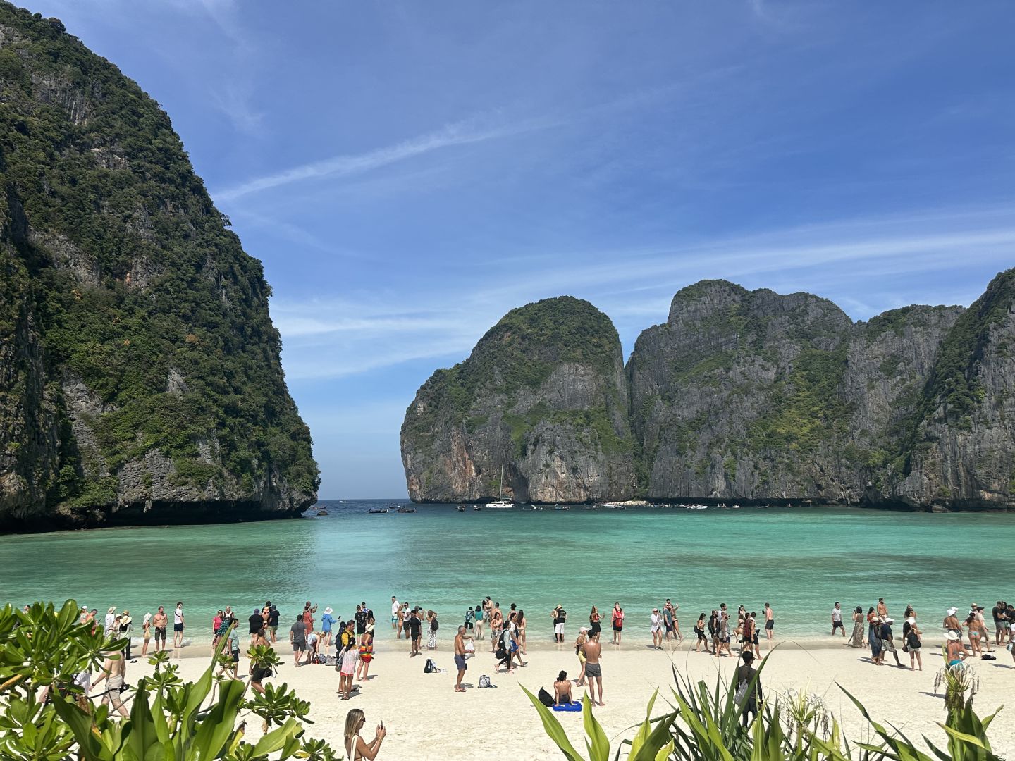 Krabi-Travel from Kuala Lumpur to Krabi. Visit Mirror Lake, Baan Chang Cafe and Phi Phi Island