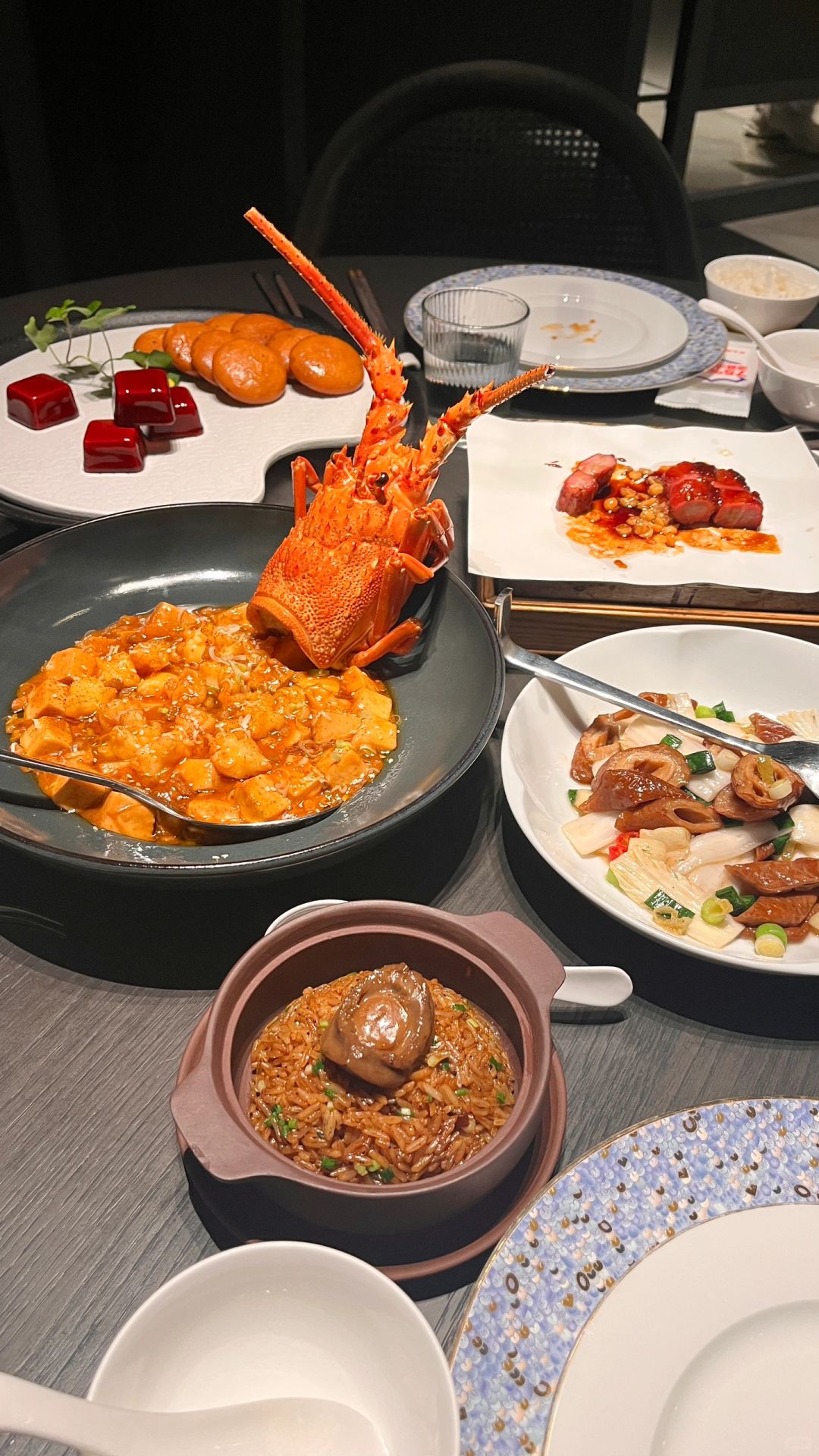 Shanghai/Hangzhou-At Shanghai Jingcai Xuan Restaurant, the environment is very suitable for entertaining guests!