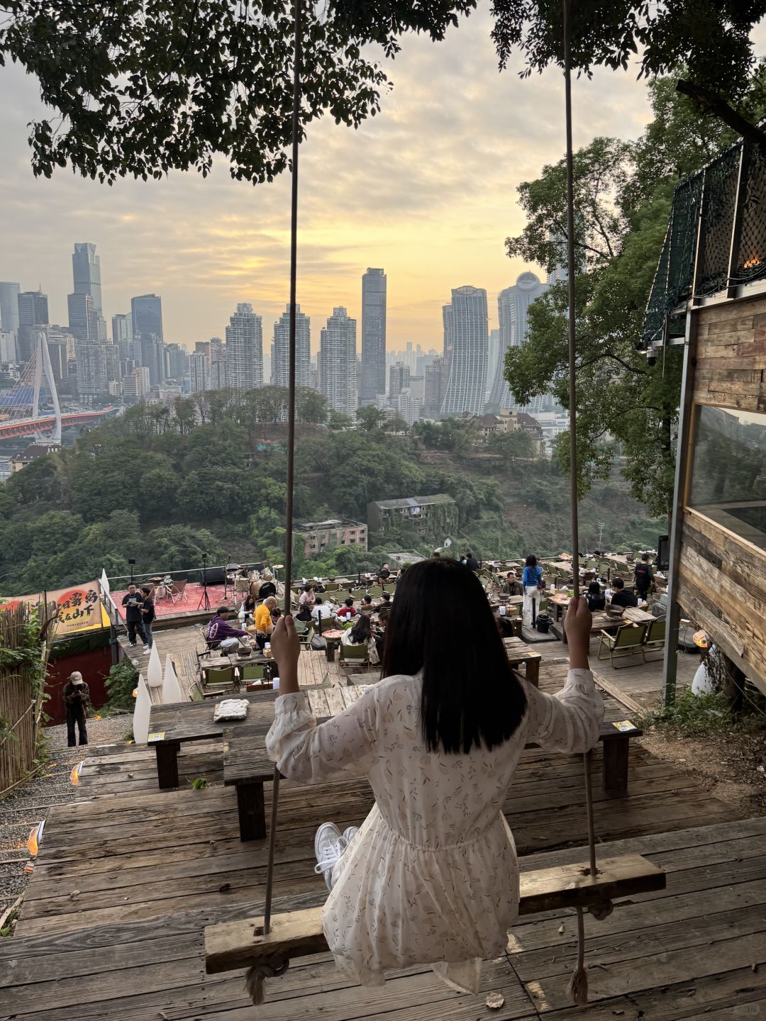 Chengdu/Chongqing-Chongqing Huangyuming Barbecue Restaurant, enjoy barbecue and admire the night view of Chongqing!