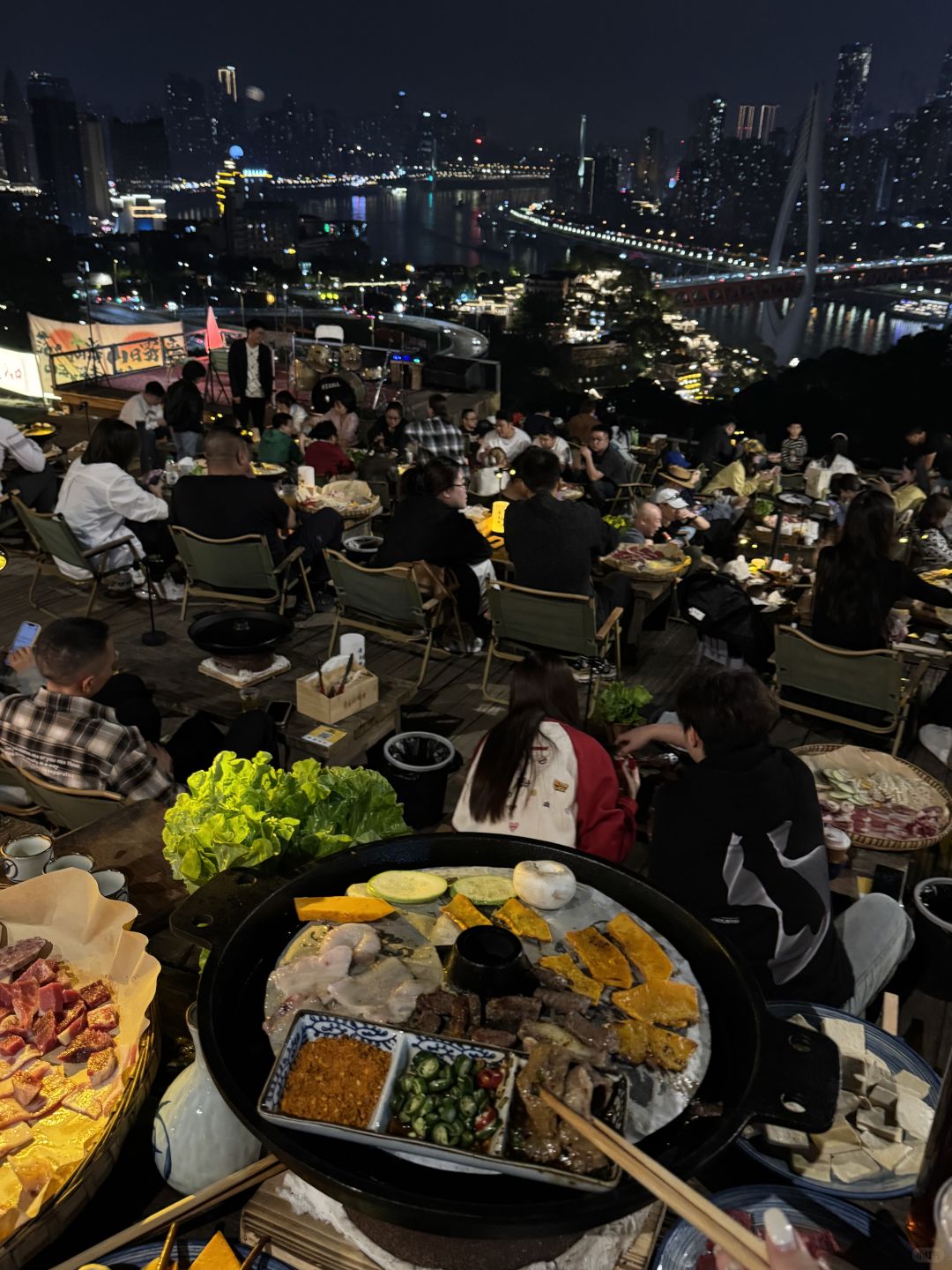 Chengdu/Chongqing-Chongqing Huangyuming Barbecue Restaurant, enjoy barbecue and admire the night view of Chongqing!