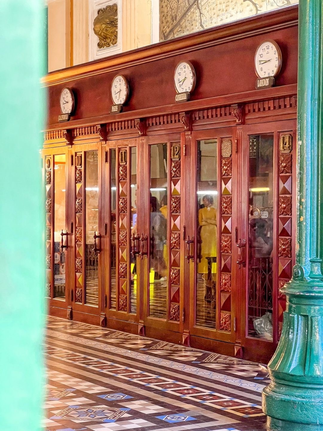 Ho Chi Minh-Saigon Central Post Office, Ho Chi Minh City, built in 1892 and full of French style