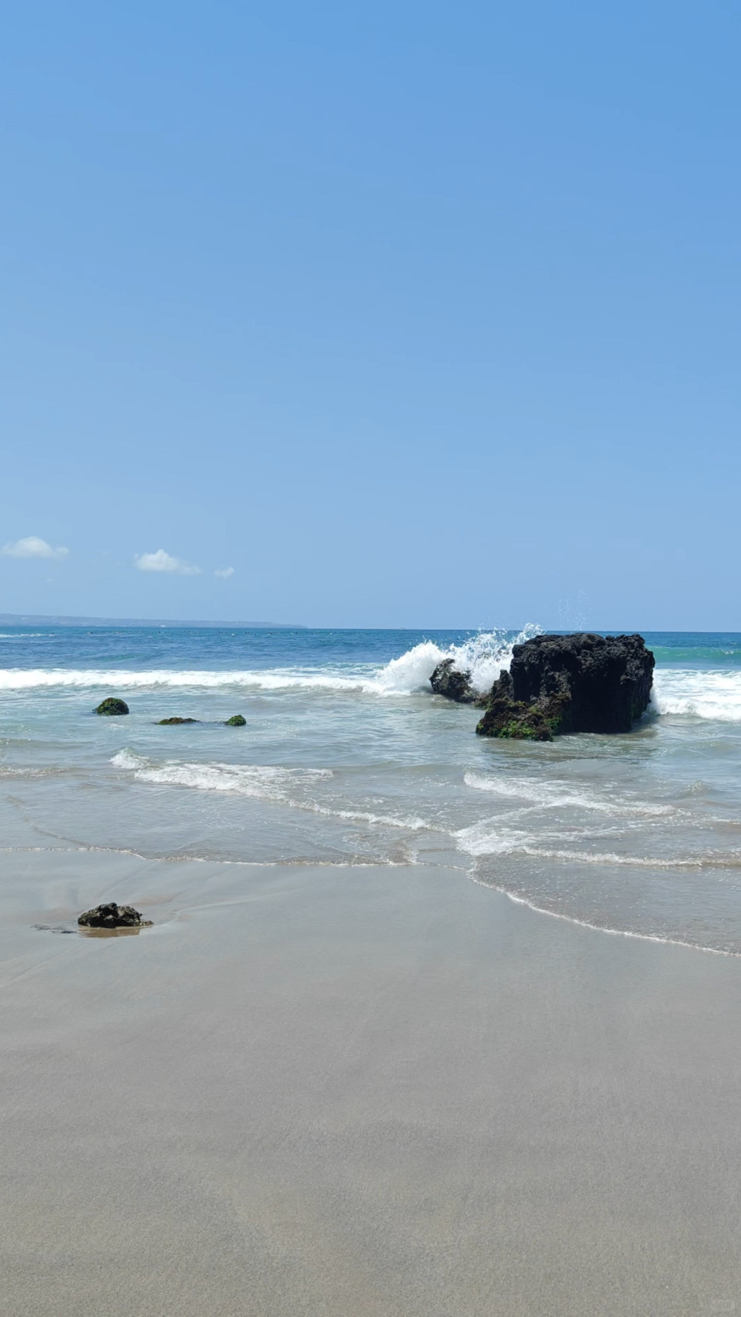 Bali-If you travel to Bali, I only give one suggestion, that is, don't go to Jerman Beach in Kuta