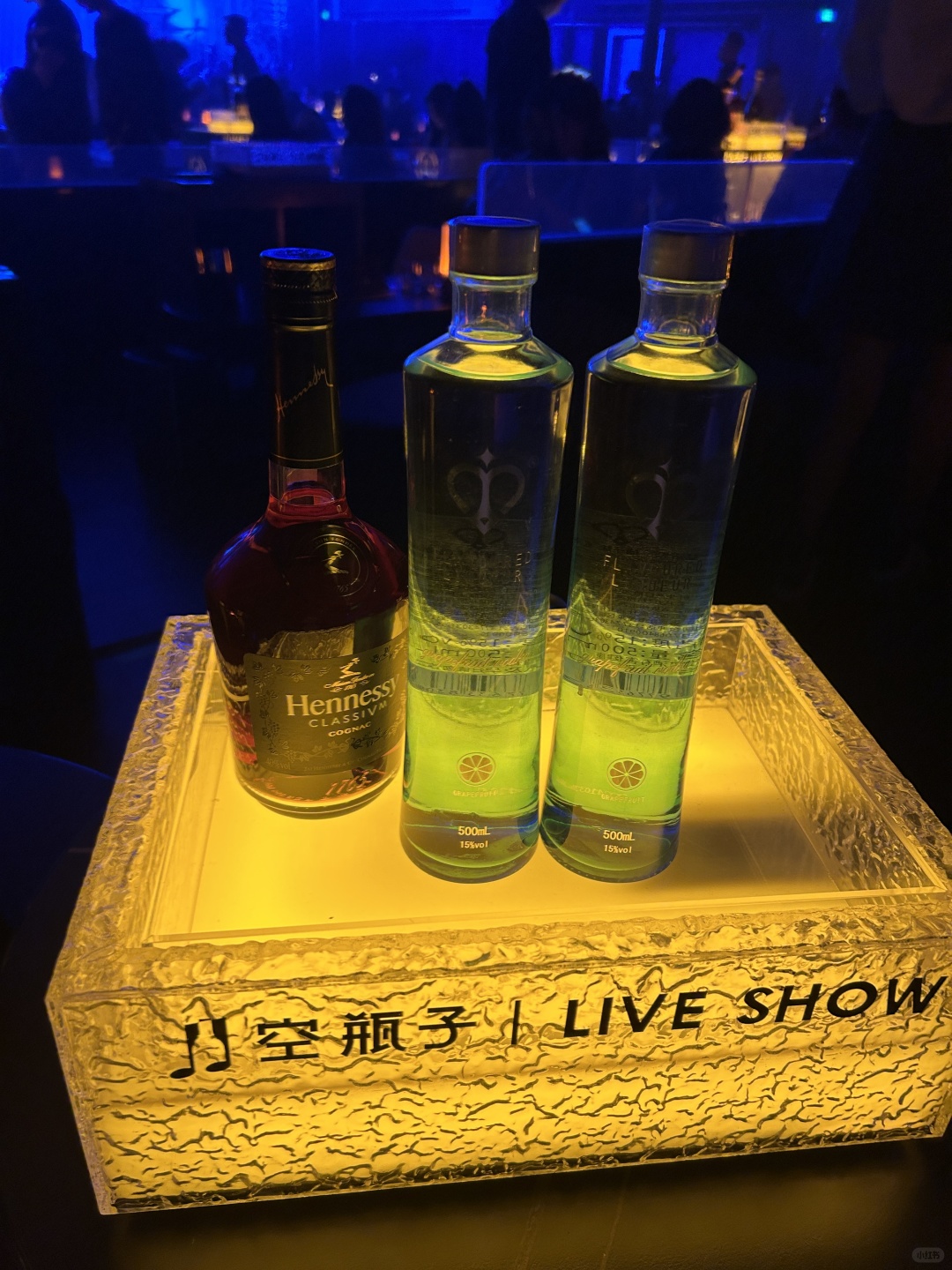 Shanghai/Hangzhou-Shanghai Empty Bottle Bar, overall stage level is still very good!