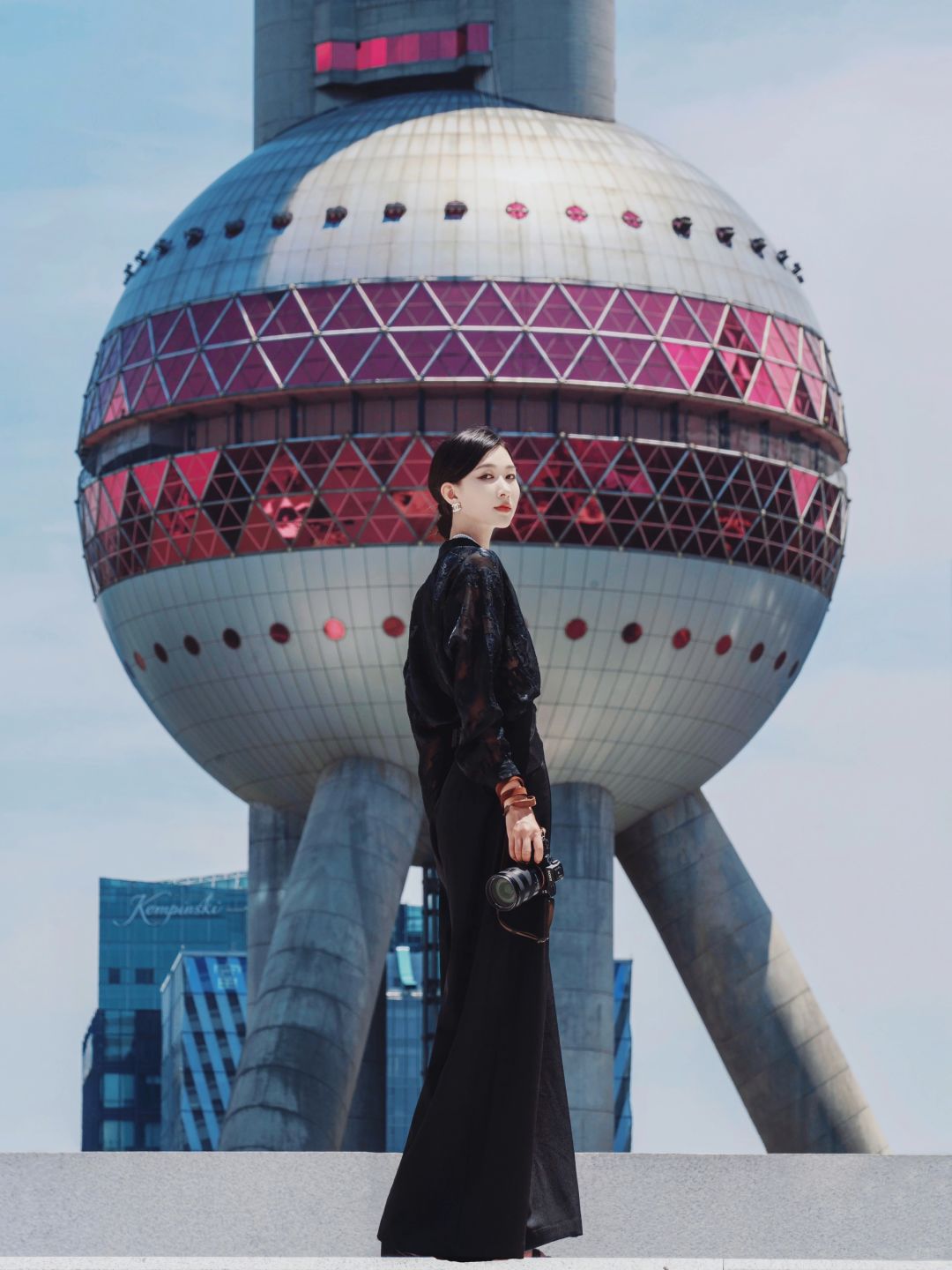 Shanghai/Hangzhou-Shanghai Pudong Art Museum can take photos with Oriental Pearl TV Tower from different angles!