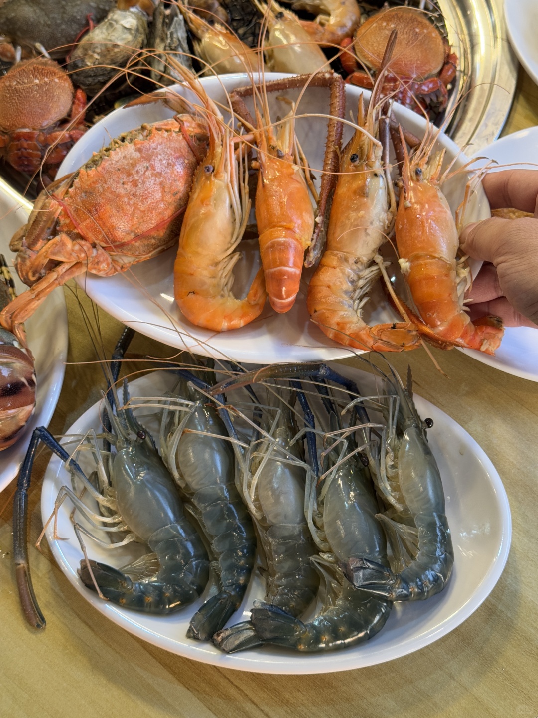 Pattaya-Jomtien Lobster Beach Buffet Restaurant, priced at 499 baht per person, with fresh ingredients