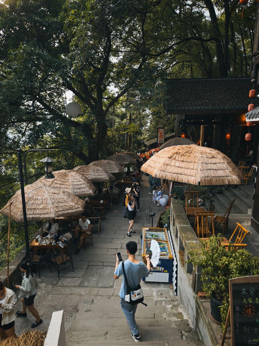 Chengdu/Chongqing-Chongqing Huangye Old Street, you can feel a transcendent tranquility and mystery!