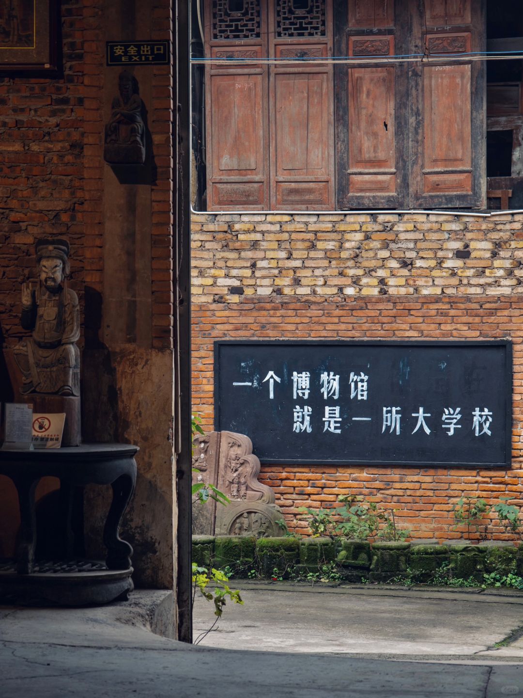 Chengdu/Chongqing-The Bayu Cultural Museum is a place for close viewing of cultural relics, which is very stunning!