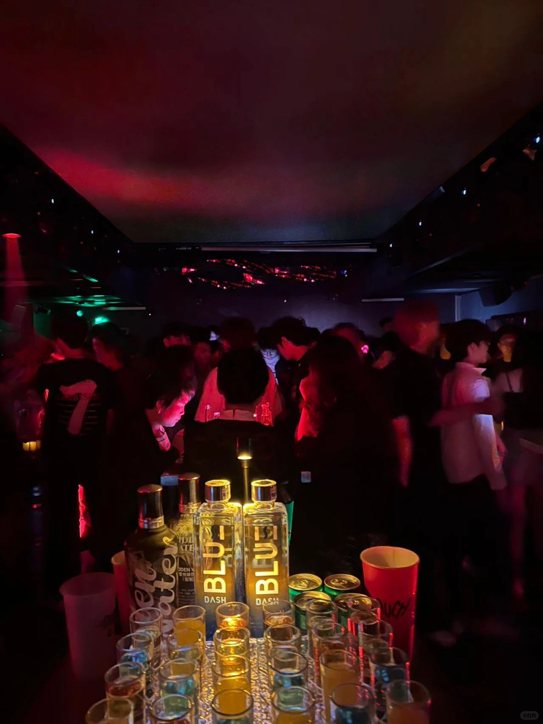 Beijing/Tianjin-At TOUCH Dance Bar in Beijing, the fusion of nightclub, dance, and party culture is simply addictive!