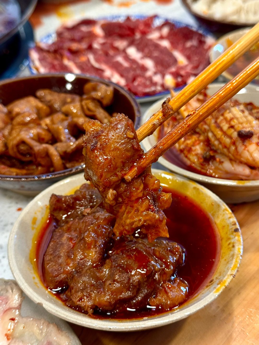 Chengdu/Chongqing-Chongqing Erhotpot, the bottom of the pot is fragrant and mellow, but a bit spicy!