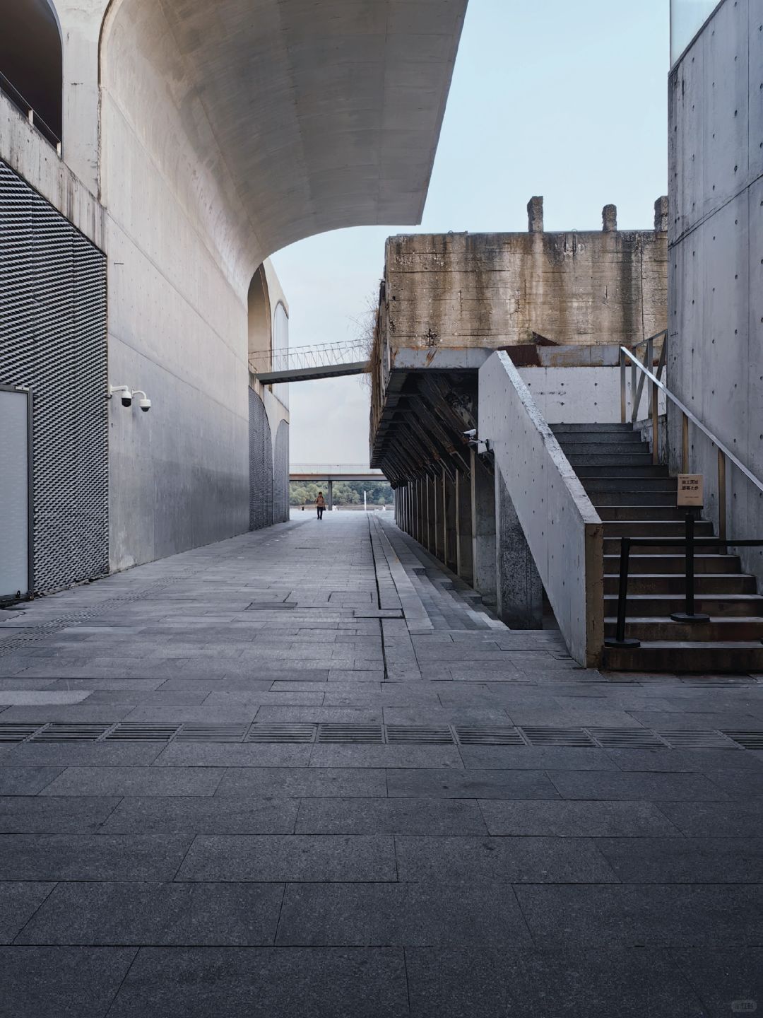 Shanghai/Hangzhou-The interior space of Shanghai Dragon Art Museum can also present a primitive and wild charm!