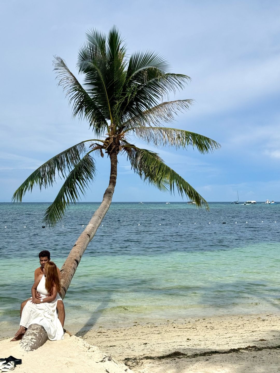 Boracay-Calma Café in Bulabog Beach, Boracay, offers sea view, hammocks, coffee, juice, shakes