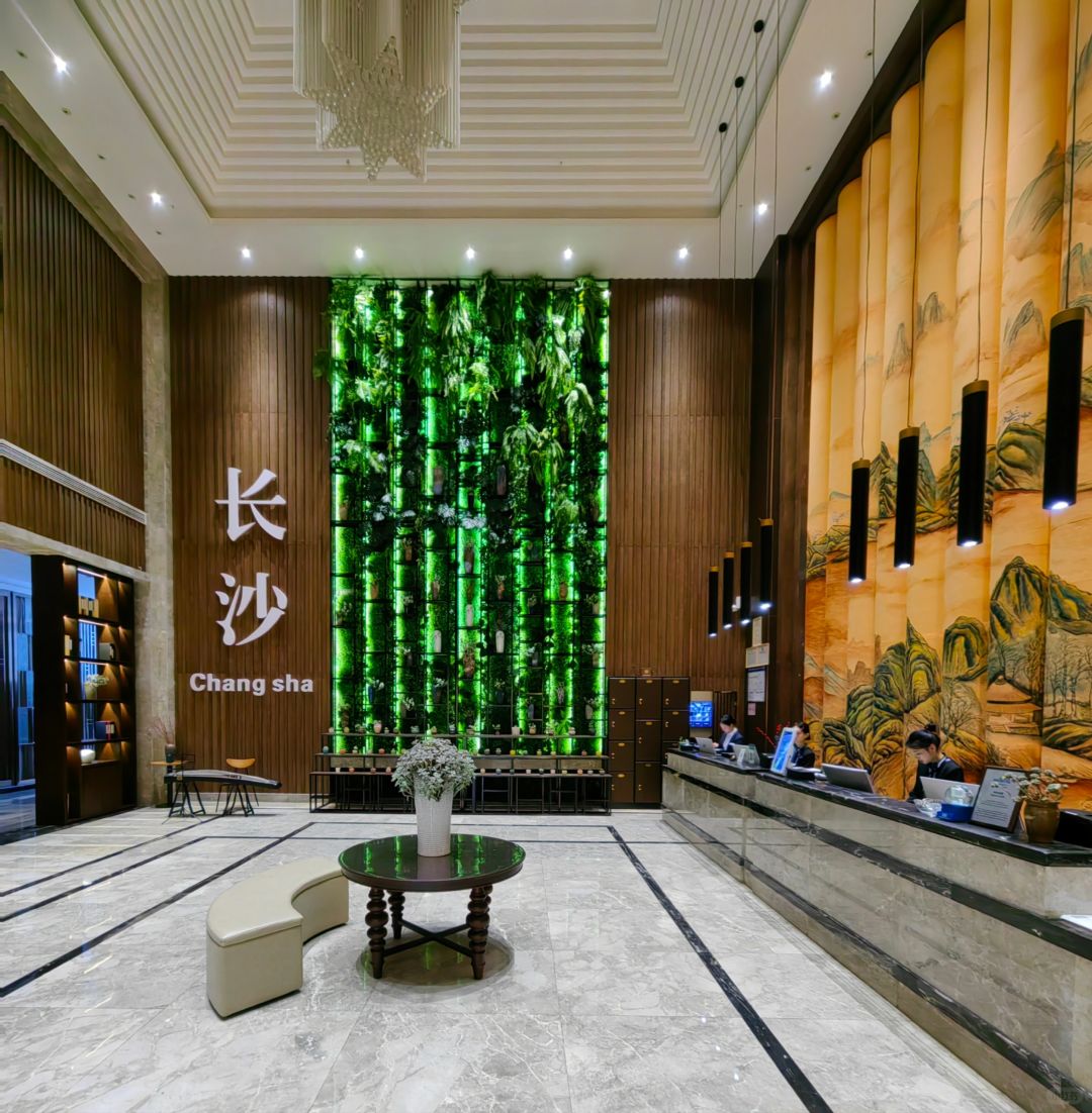 Changsha-The Wyndham Hotel in Changsha is designed in a modern Chinese style, adding a sense of artistic design!