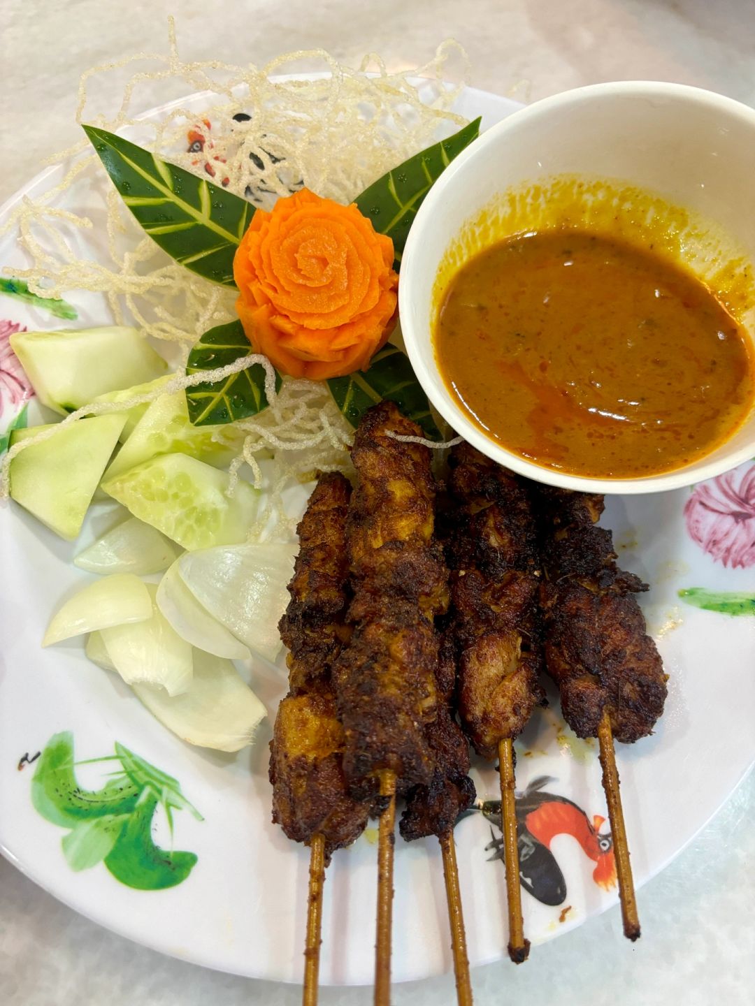 Manila/Luzon-Mamak Kopitiam Restaurant in Makati, Malaysia. Toast, bone tea, chicken sauce are delicious