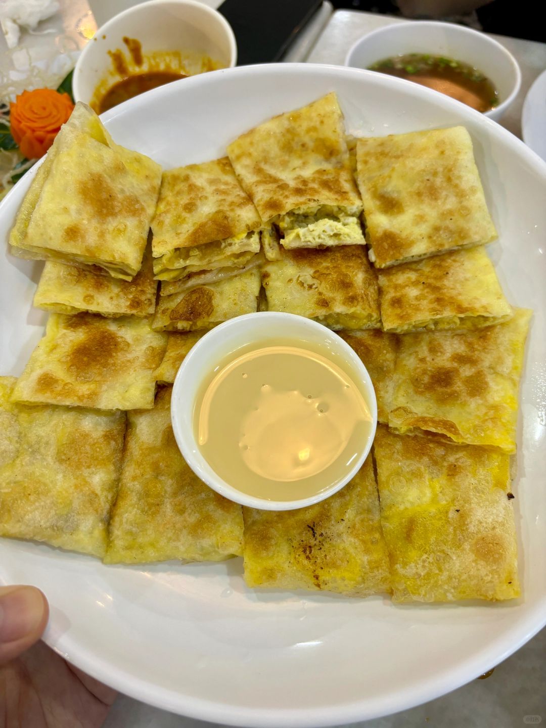 Manila/Luzon-Mamak Kopitiam Restaurant in Makati, Malaysia. Toast, bone tea, chicken sauce are delicious