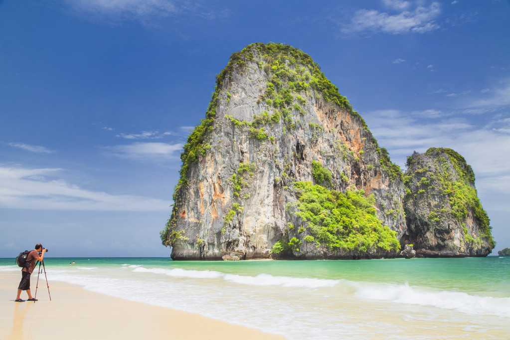 Krabi-Krabi Travel Guide: Magnificent Beaches, Clear Blue Waters and Unique Karst Landscapes