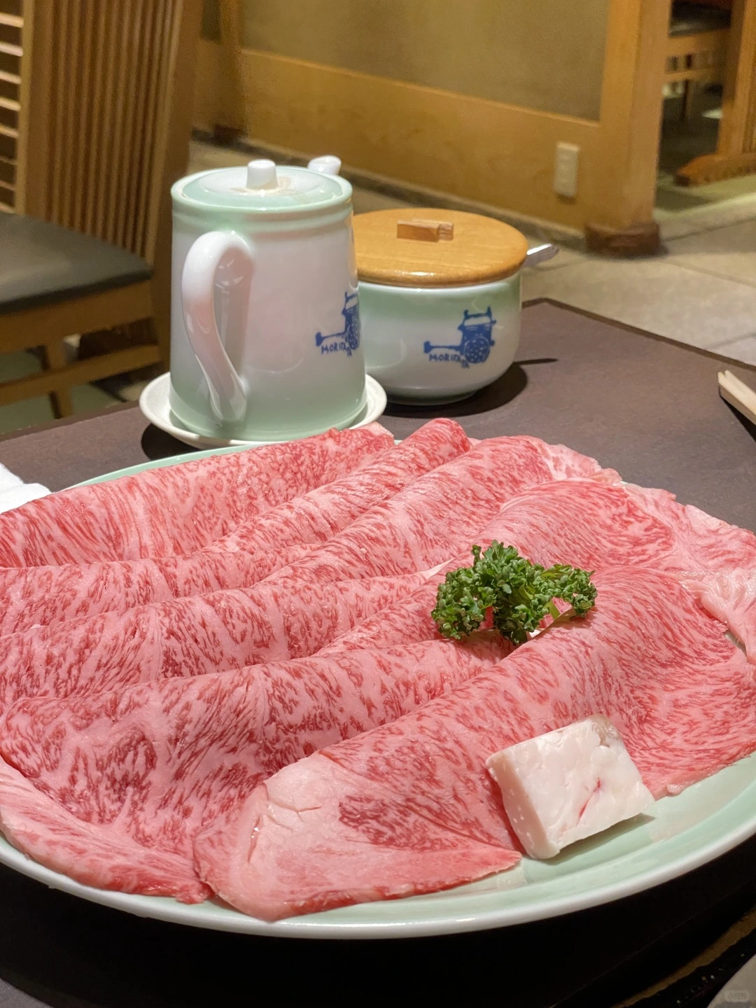 Osaka-Osaka Morita Wagyu Sukiyaki Restaurant, 100 years of history, delicious sea urchin and beef