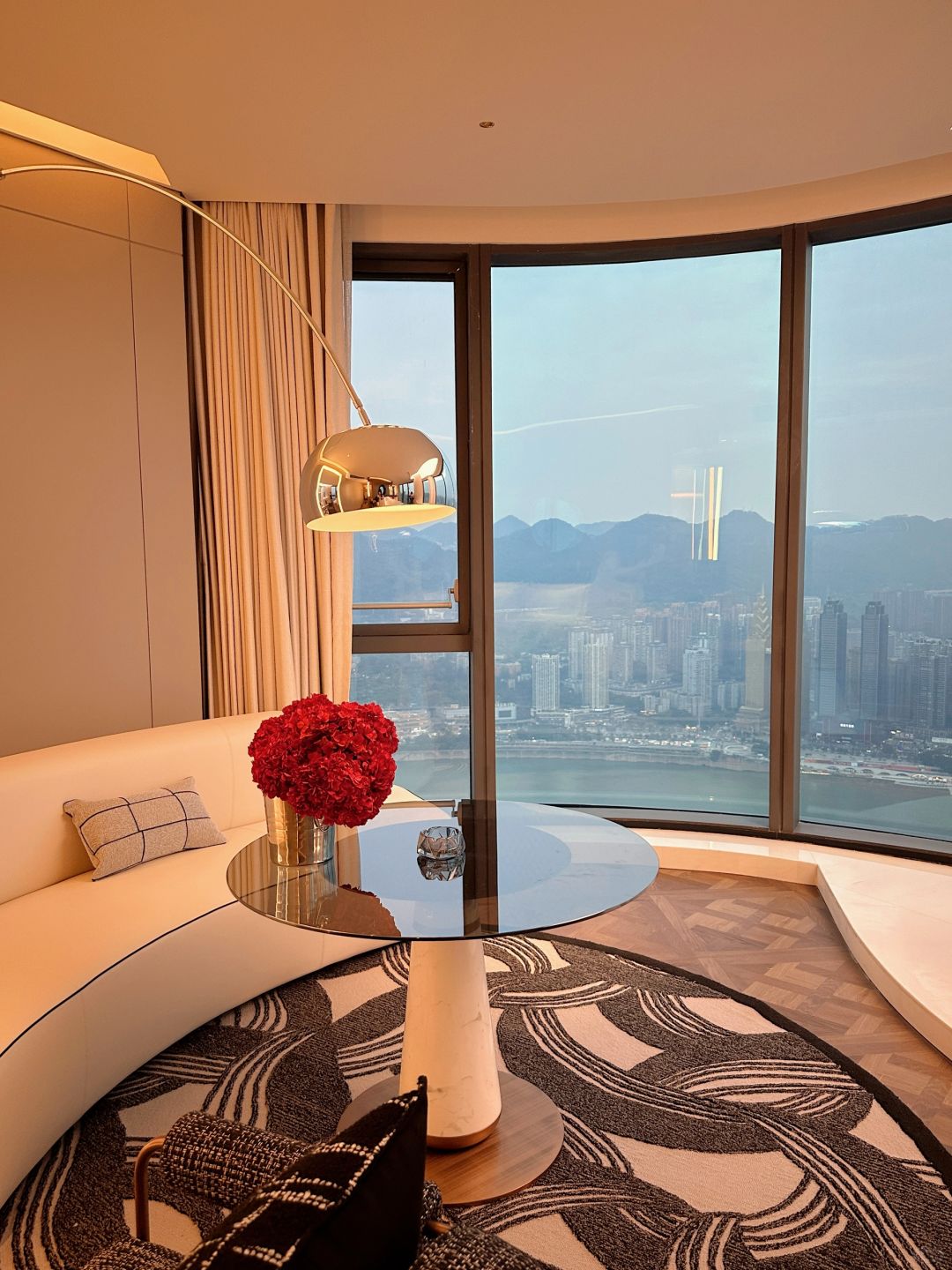 Chengdu/Chongqing-The Chongqing Vista Hotel has turned the entire mountain city into a private landscape, stunning!