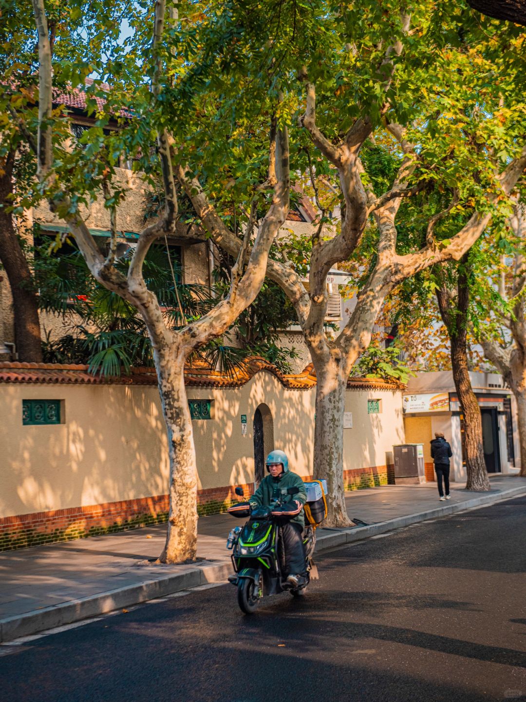 Shanghai/Hangzhou-The Xingguo Hotel in Shanghai has over 20 villas with different styles, preserving the historical charm of the past!