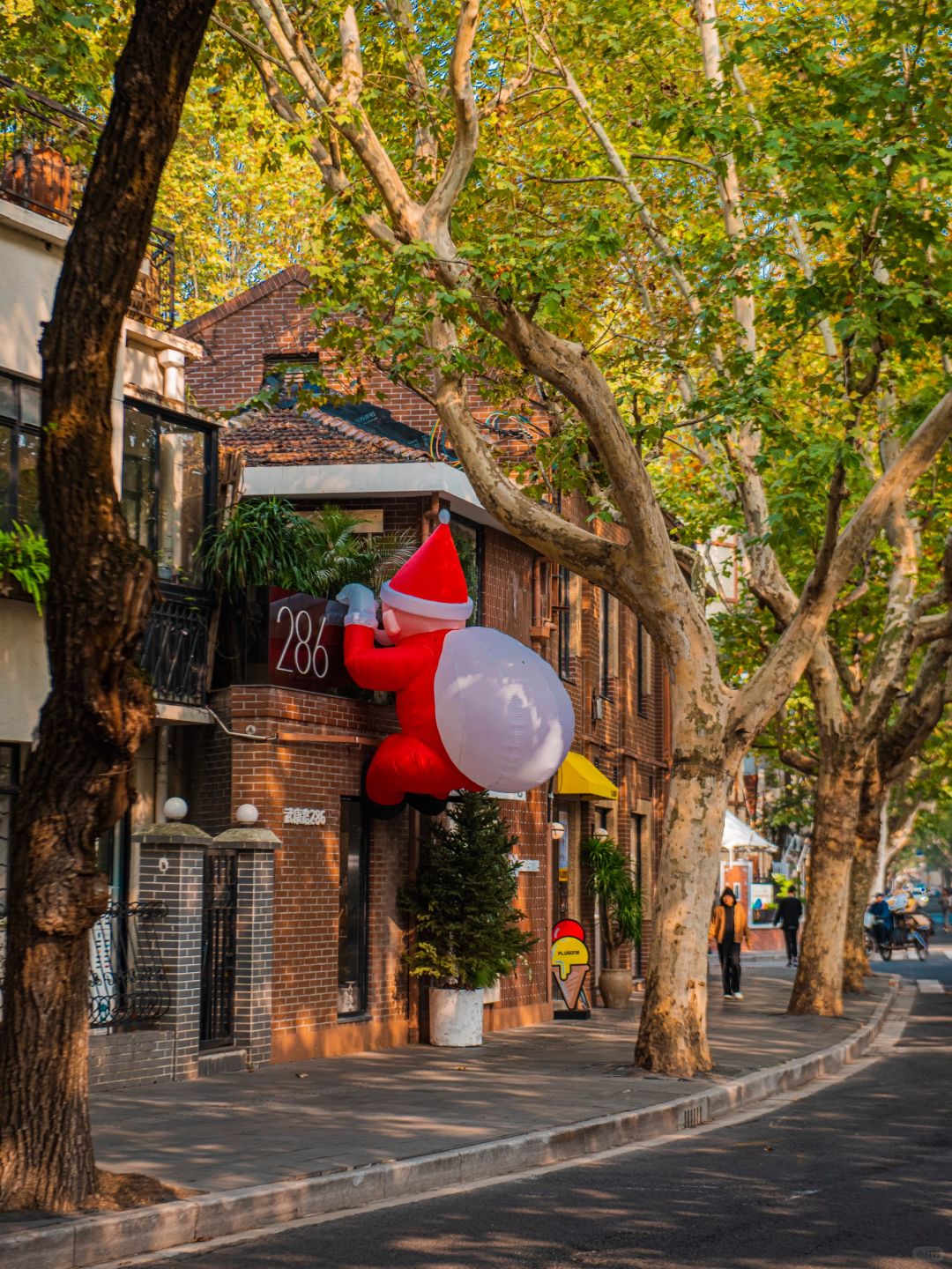 Shanghai/Hangzhou-The Xingguo Hotel in Shanghai has over 20 villas with different styles, preserving the historical charm of the past!