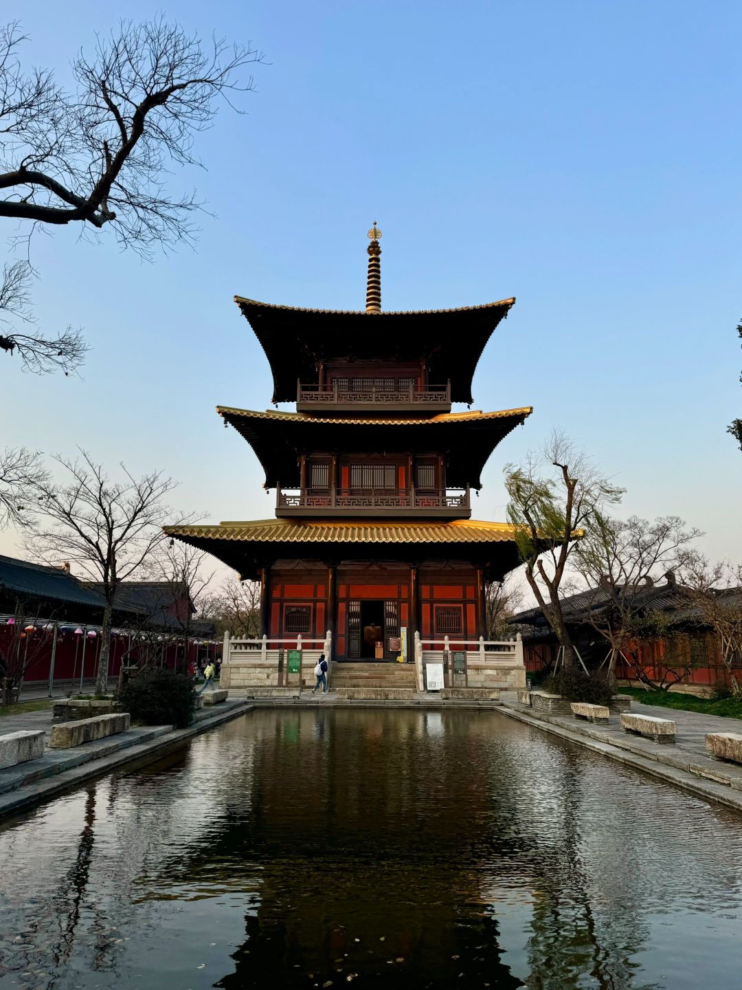 Shanghai/Hangzhou-Shanghai Guangfulin Cultural Heritage Park immerses you in the urban atmosphere of Shanghai!