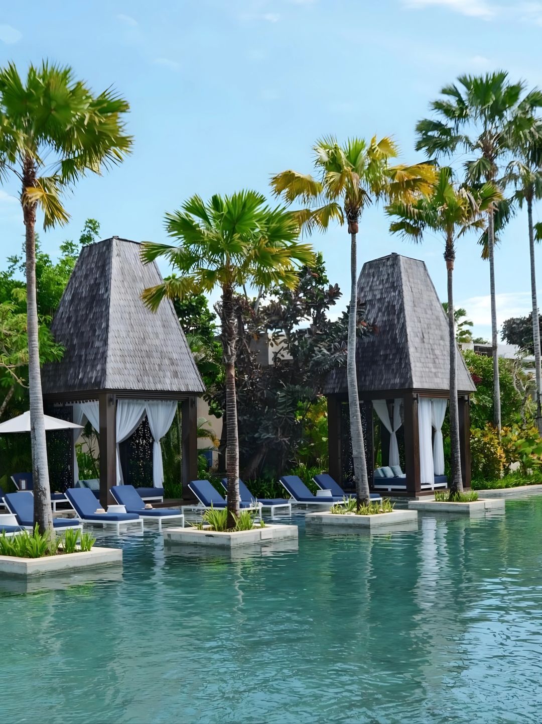 Bali-Sofitel Bali Nusa Dua Resort Hotel, private beach, large room and drifting breakfast, suitable for couples travel