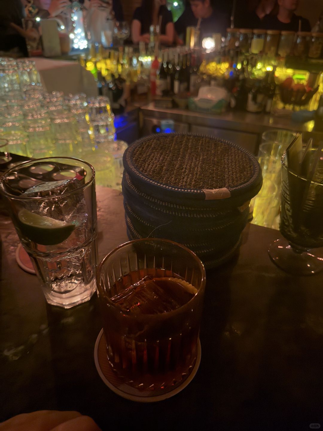 Ho Chi Minh-Review of Chinchin Bar in Ho Chi Minh City, there are performances every half hour after 11pm on Friday night