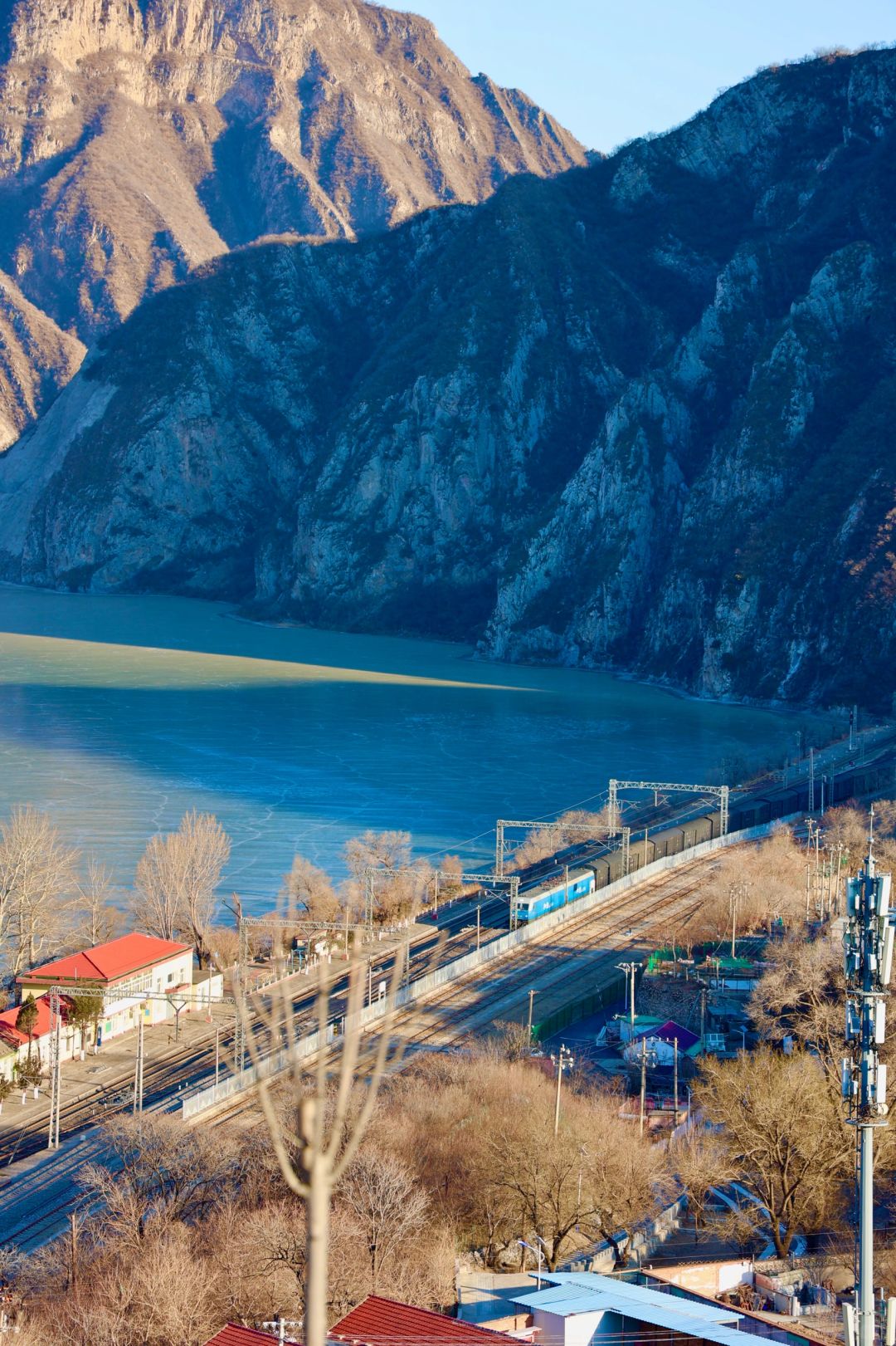 Beijing/Tianjin-Beijing Lupoling, climb to the top of the mountain can overlook the magnificent Jade glacier, it is refreshing!