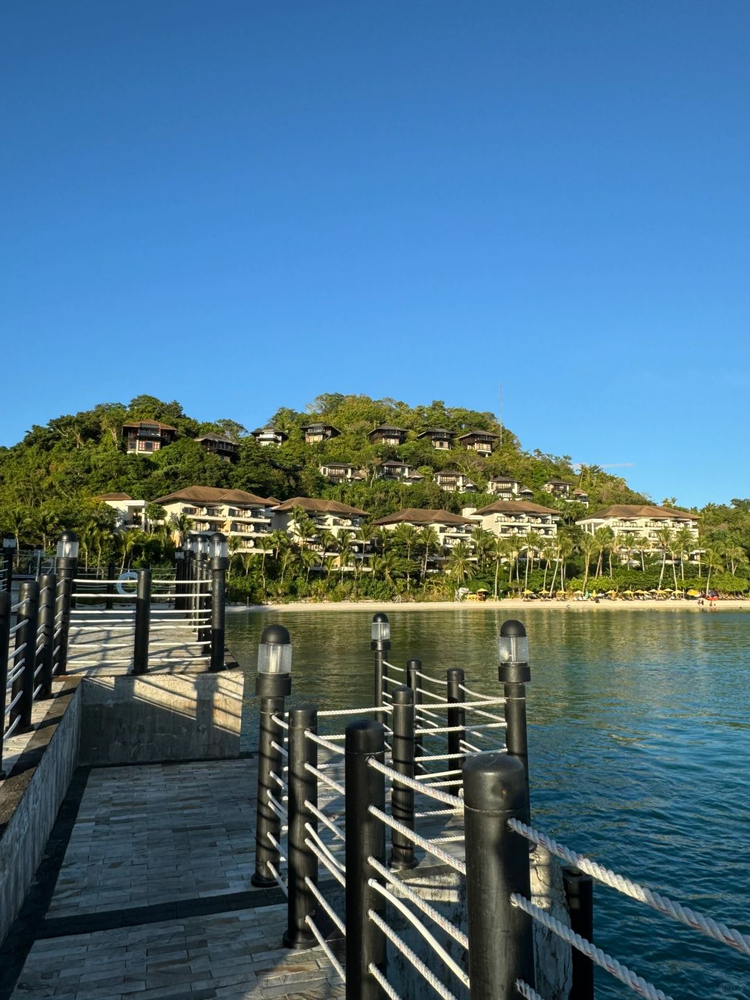 Boracay-The Shangri-La Hotel in Boracay, Philippines is surrounded by greenery and offers free speedboat transfers