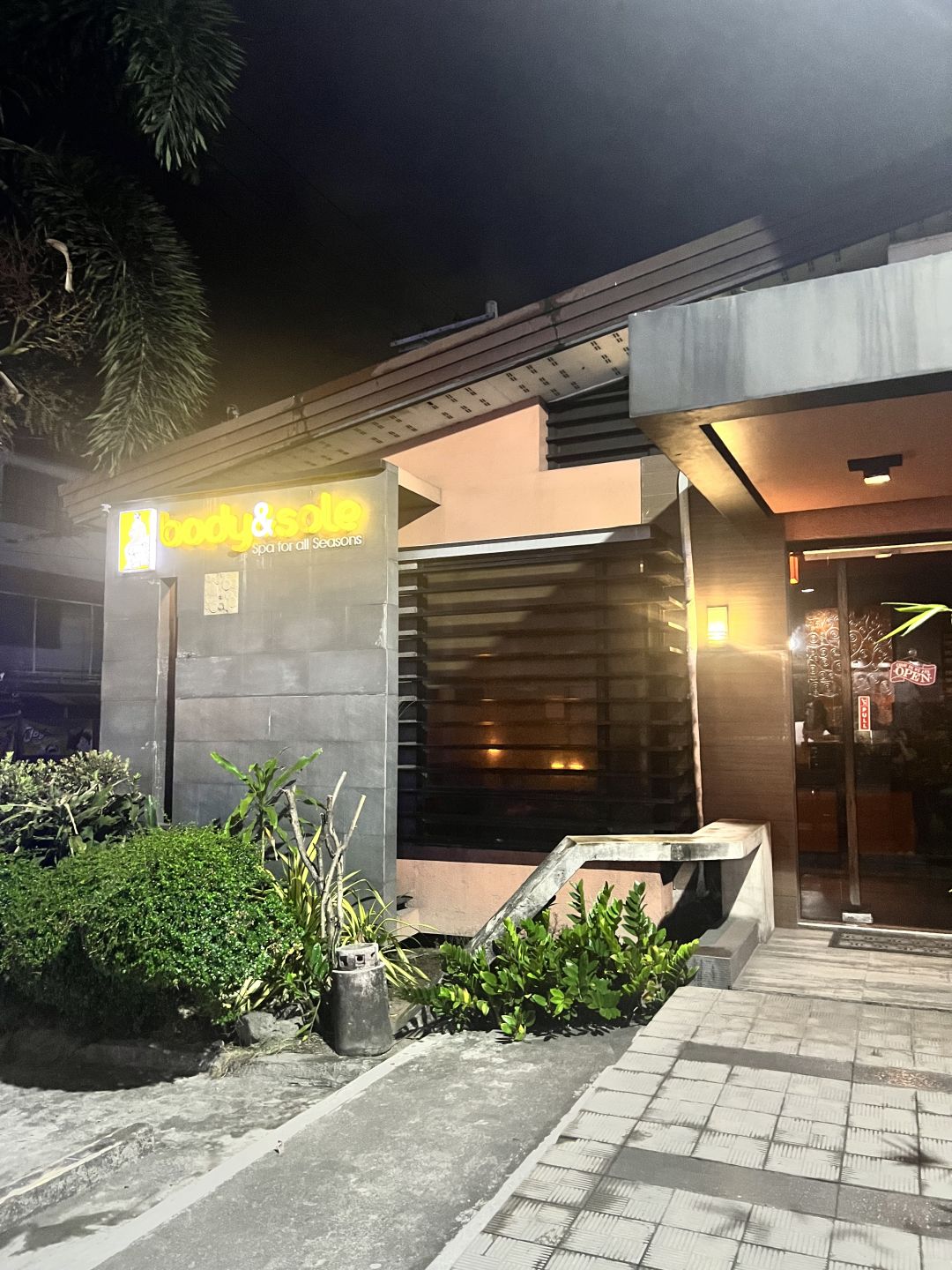 Clark/Angel City-Body&Sole Spa for all seasons, founded in 2003, offers massages for 350 pesos per hour