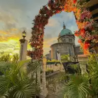 La Cathedral Cafe, Manila, a romantic sunset cafe next to the Notre Dame Cathedral