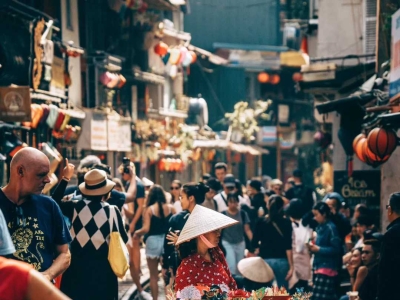 If you are visiting Hanoi for the first time, please take this detailed City Walk guide